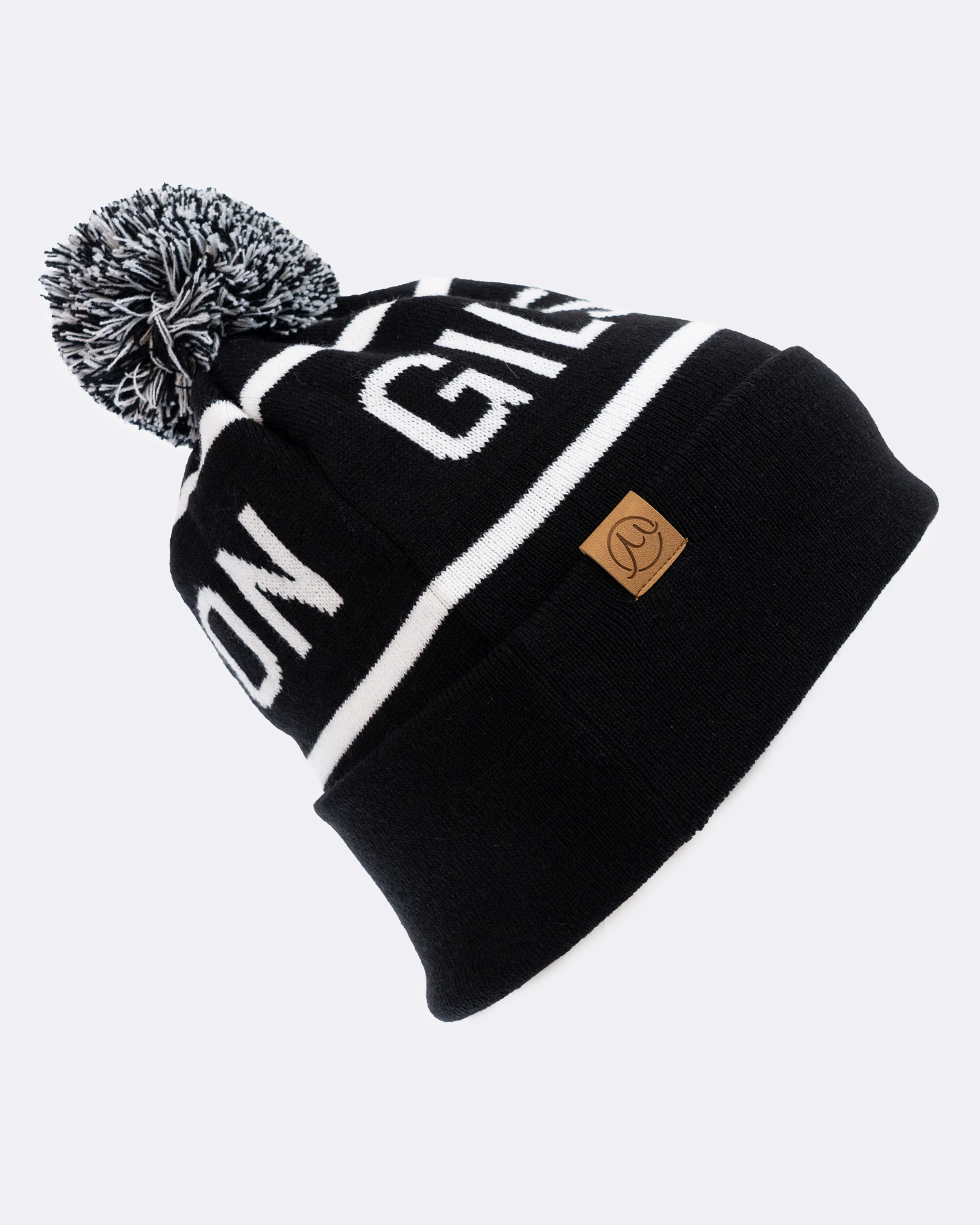 GILSON Pom Beanie Black graphics