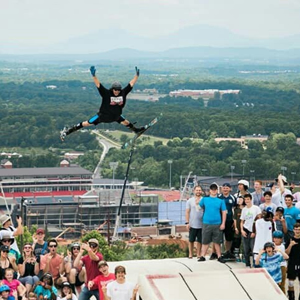 gilson-team-skiier-riders/josh-wong.jpg gilson-team-skiier-riders/josh-wong.jpg
